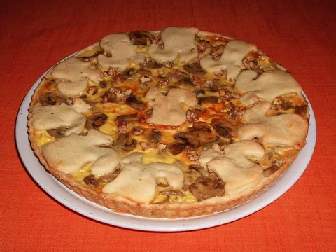 Slana torta sa gljivama