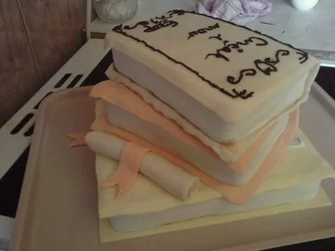 Knjige torta