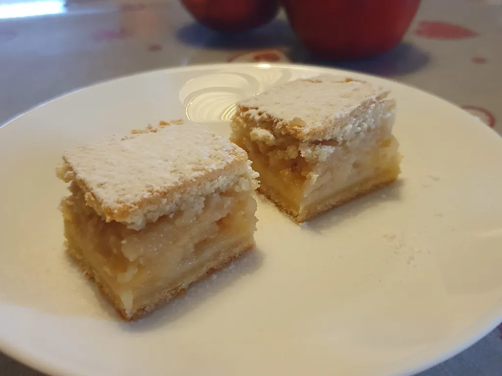 Pita od jabuka