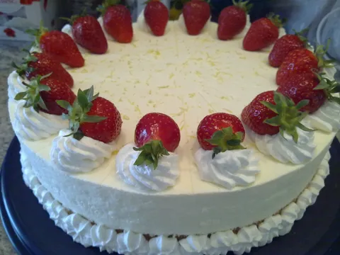 torta s jagodama
