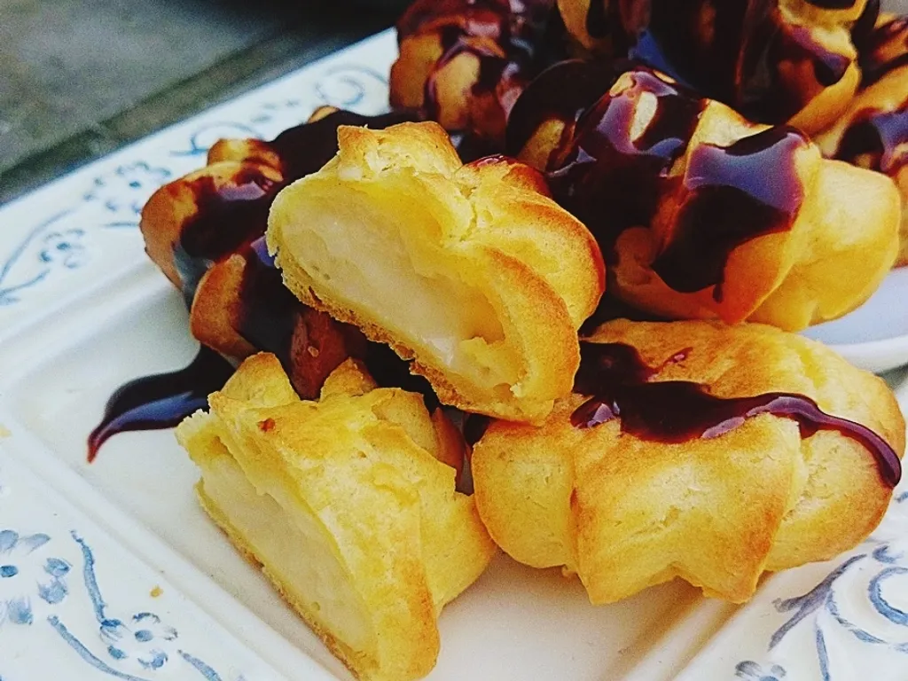 [3,2,1 PECI ] : Profiteroli