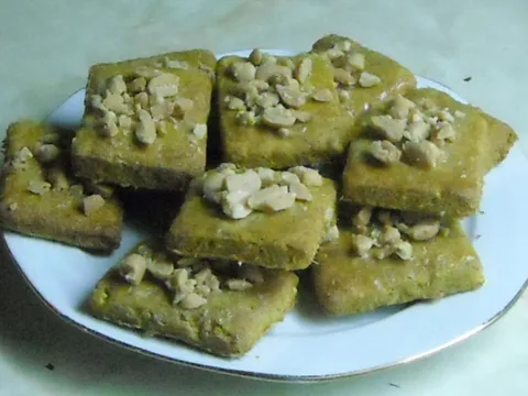 Slani curry krekeri