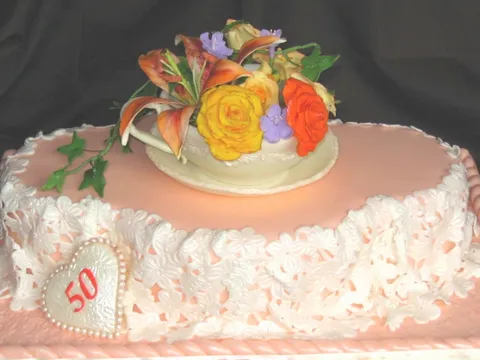 Svecana torta za 50-god.