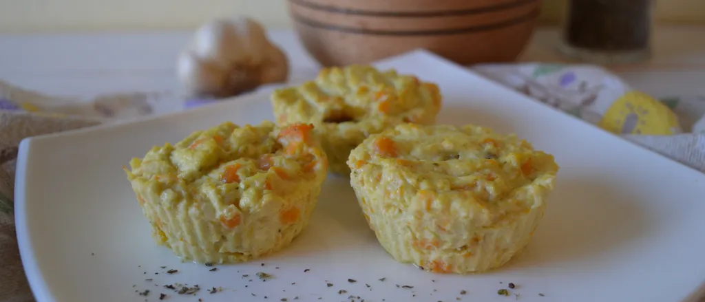 Muffini slani s povrcem