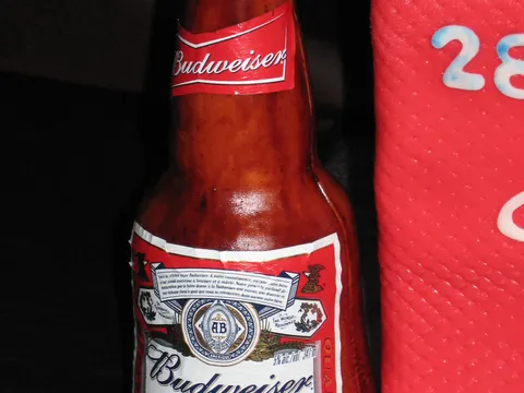 Detalj  Flasa Pivo