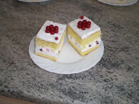 Kocke sa  ribizlima