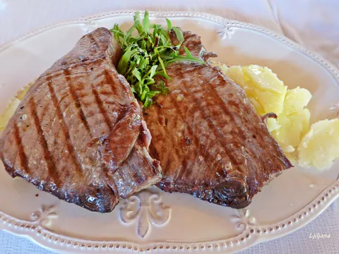 Tuna sa grilla
