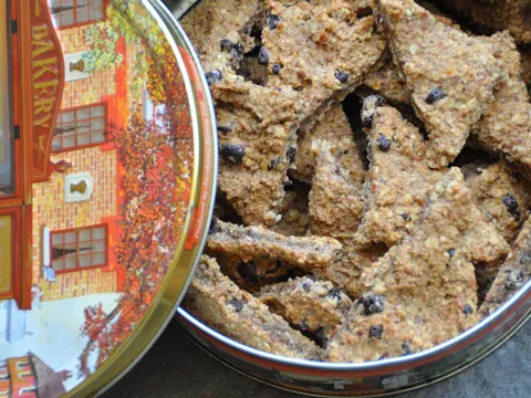 Aromatični trokutići s bademovim mlijekom