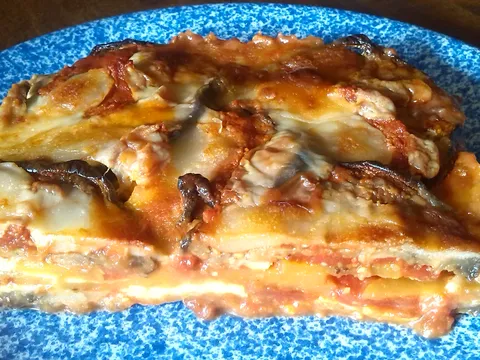 Parmigiana by DajanaD