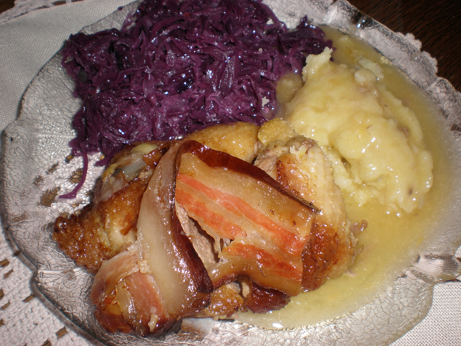 pečena raca sa prilogom - Coolinarika