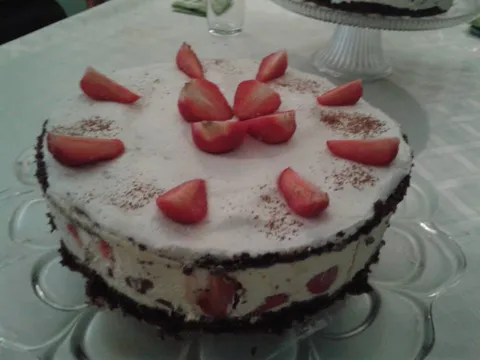 Torta od jagoda i mascarponea