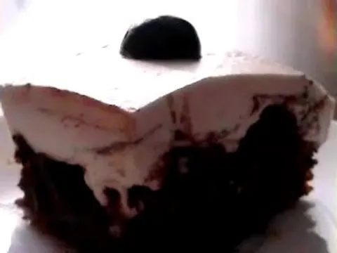 Čokoladne kocke s višnjama