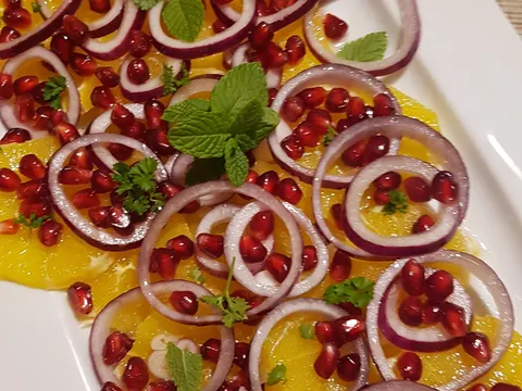 Nar salata