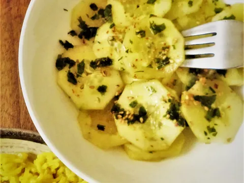 Salata od krastavaca sa susamom, Vsevem