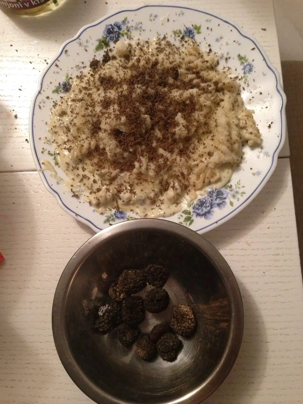 Pasta s 4 vrste sira i tartufima