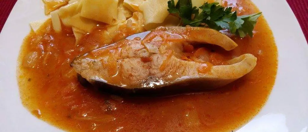 Riba rjecna saran