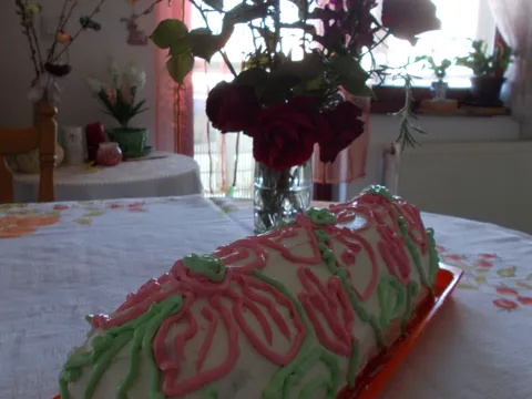 Piramida torta za 1.maj