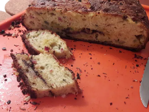 Nit kruh, nit focaccia