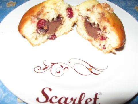 Muffini sa eurokremom i brusnicom