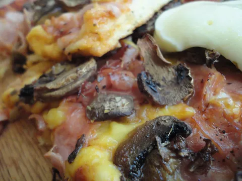 Pizza &#8220;Maja&#8221; ( sada poznatija kao pizza &#8220;Kaja&#8221;)