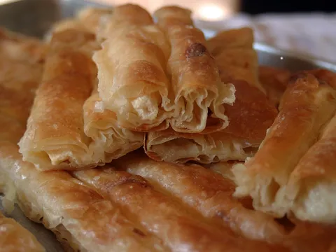 Burek, pita, zeljanica...