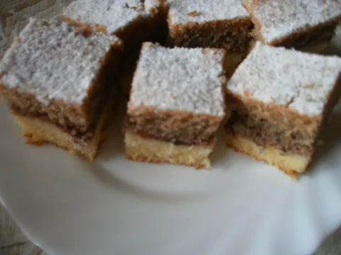 Kolač sa jabukama