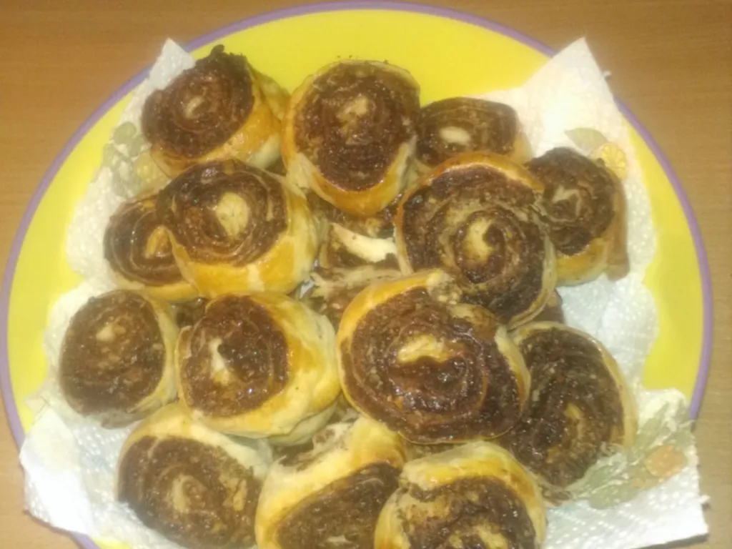 Lisnato sa nutellom i orasima