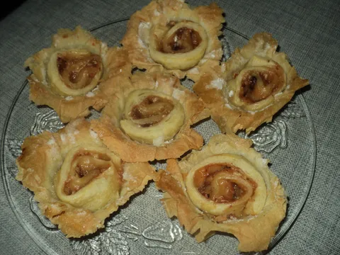 Ružice sa Lino ladom