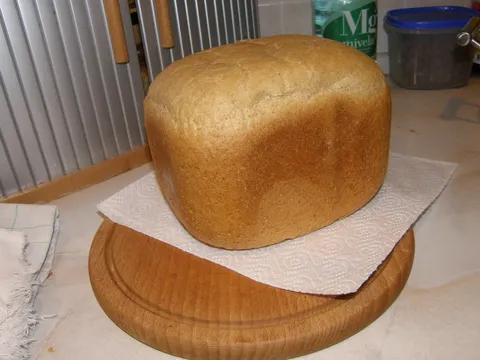 fini miješani kruh iz pekača