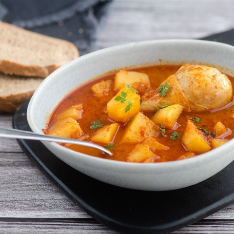 Gulášová polévka s Ajvarem