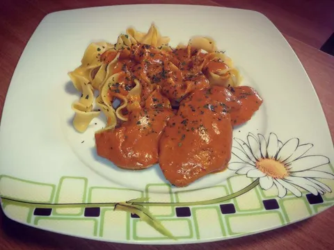 Pileći file u curry umaku