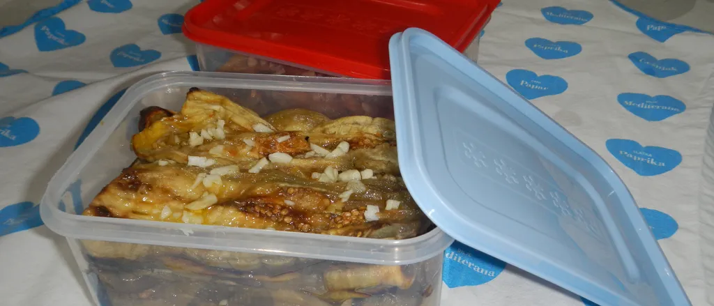 Patlidžani salata