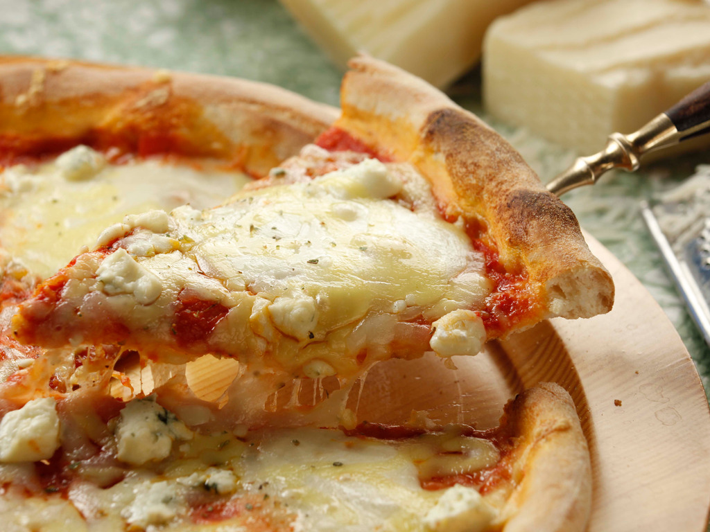 Pizza Quatro formaggi