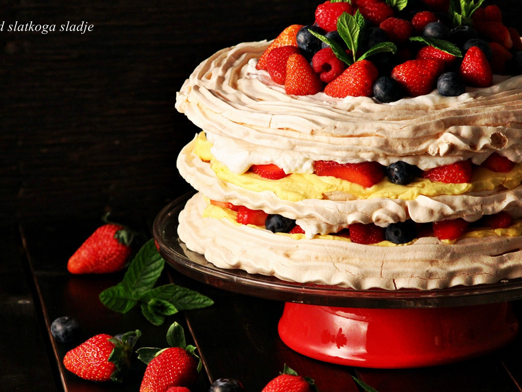 Voćna mascarpone torta
