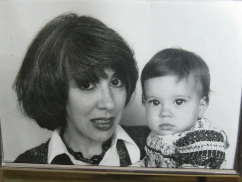 Mama i Vesna