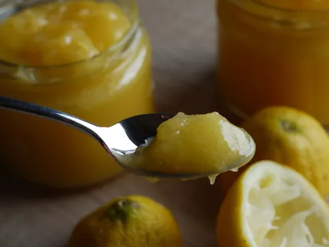 Lemon curd