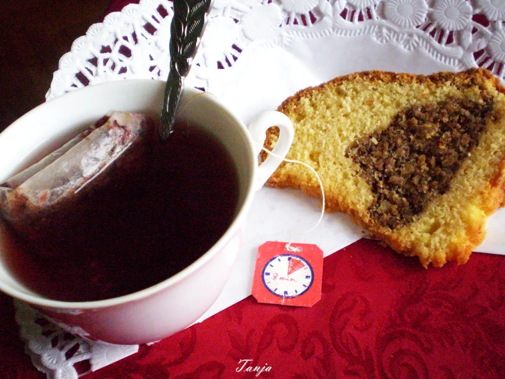 Staronjemački nabujak (kuglof)