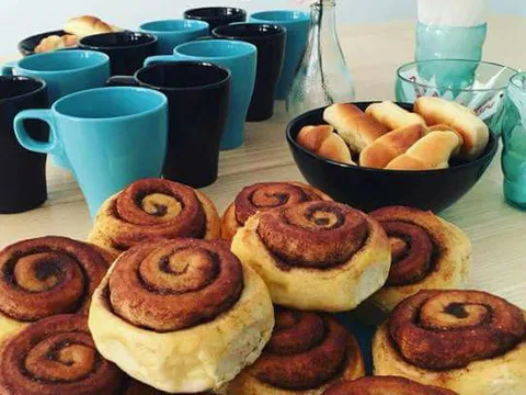 Cinnamon rolls