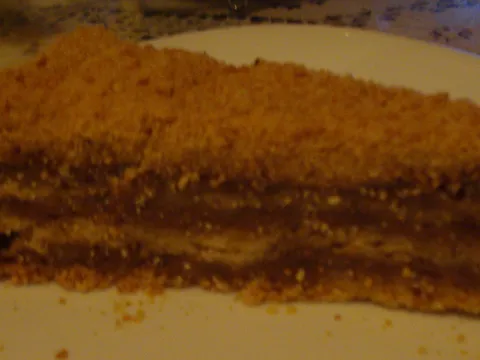 Posna torta sa jabukama i grizom
