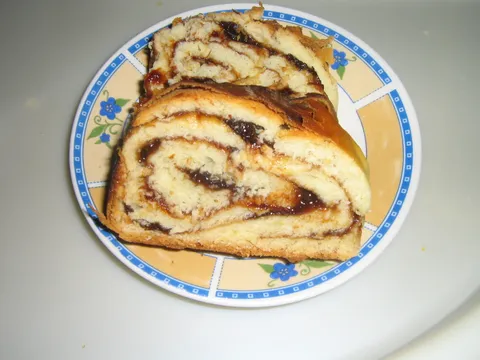 Štrudla sa džemom od šljiva