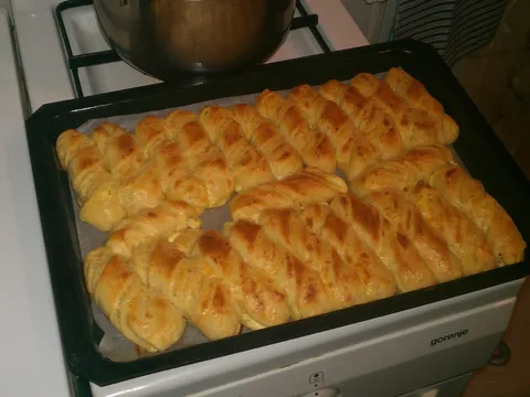 piroške sa sirom