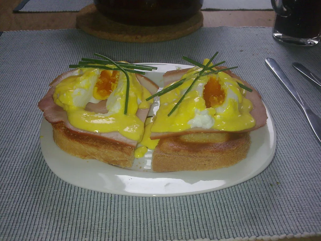 Eggs benedict na shufterski način