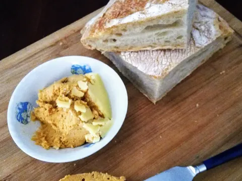 No Knead Bread - - - DajanaD i Domaća pileća pašteta - - - Jazzika
