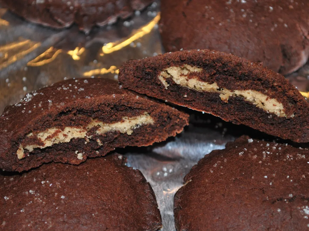 Peanut butter munchies