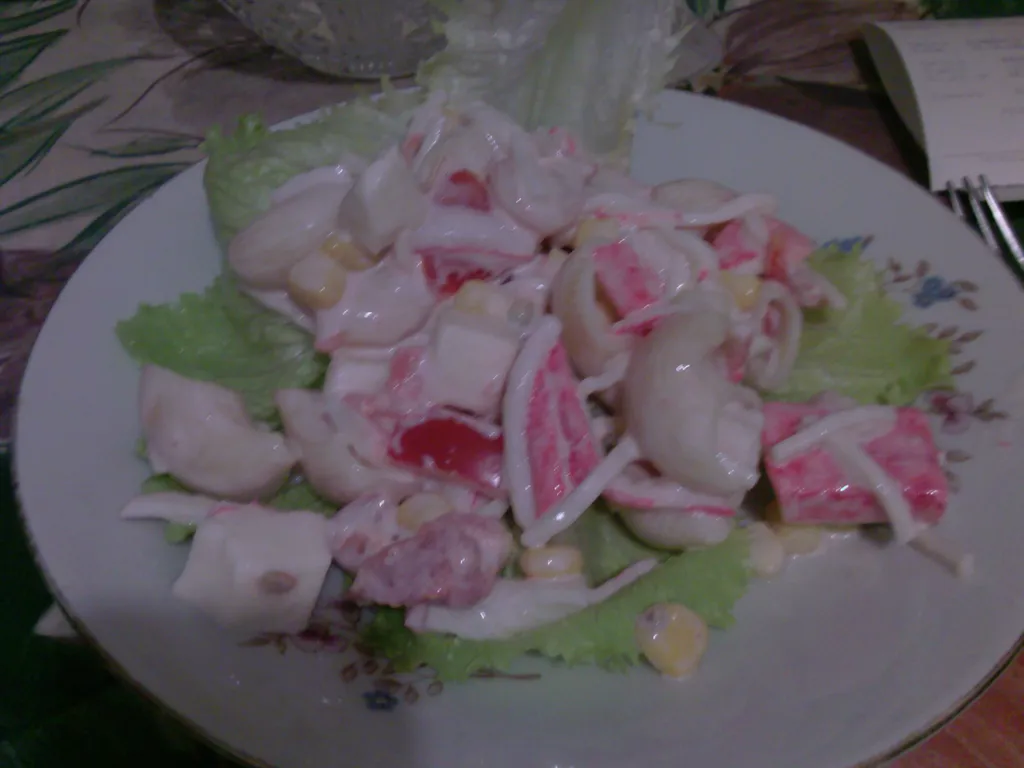 Surimi salata