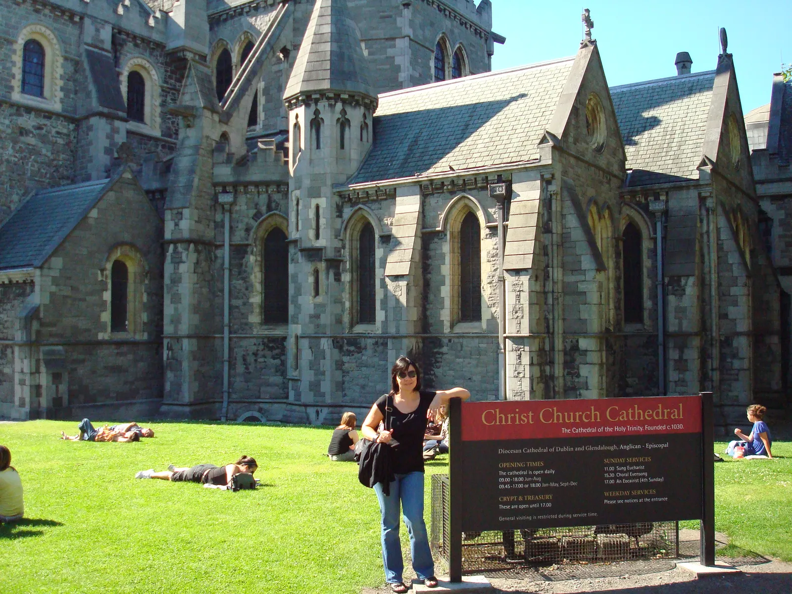 Divan dan u Dublinu
