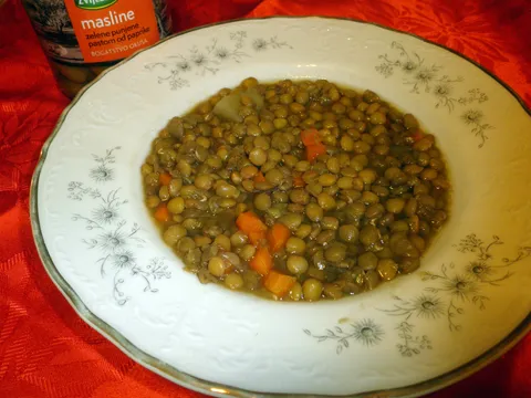 UN - Leća