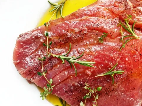 Marinirana tuna