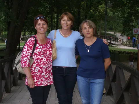 Tri sestre !