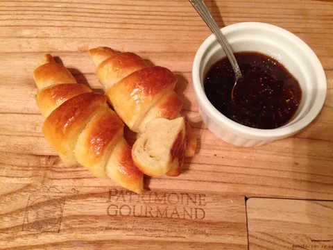 Klasični francuski croissant